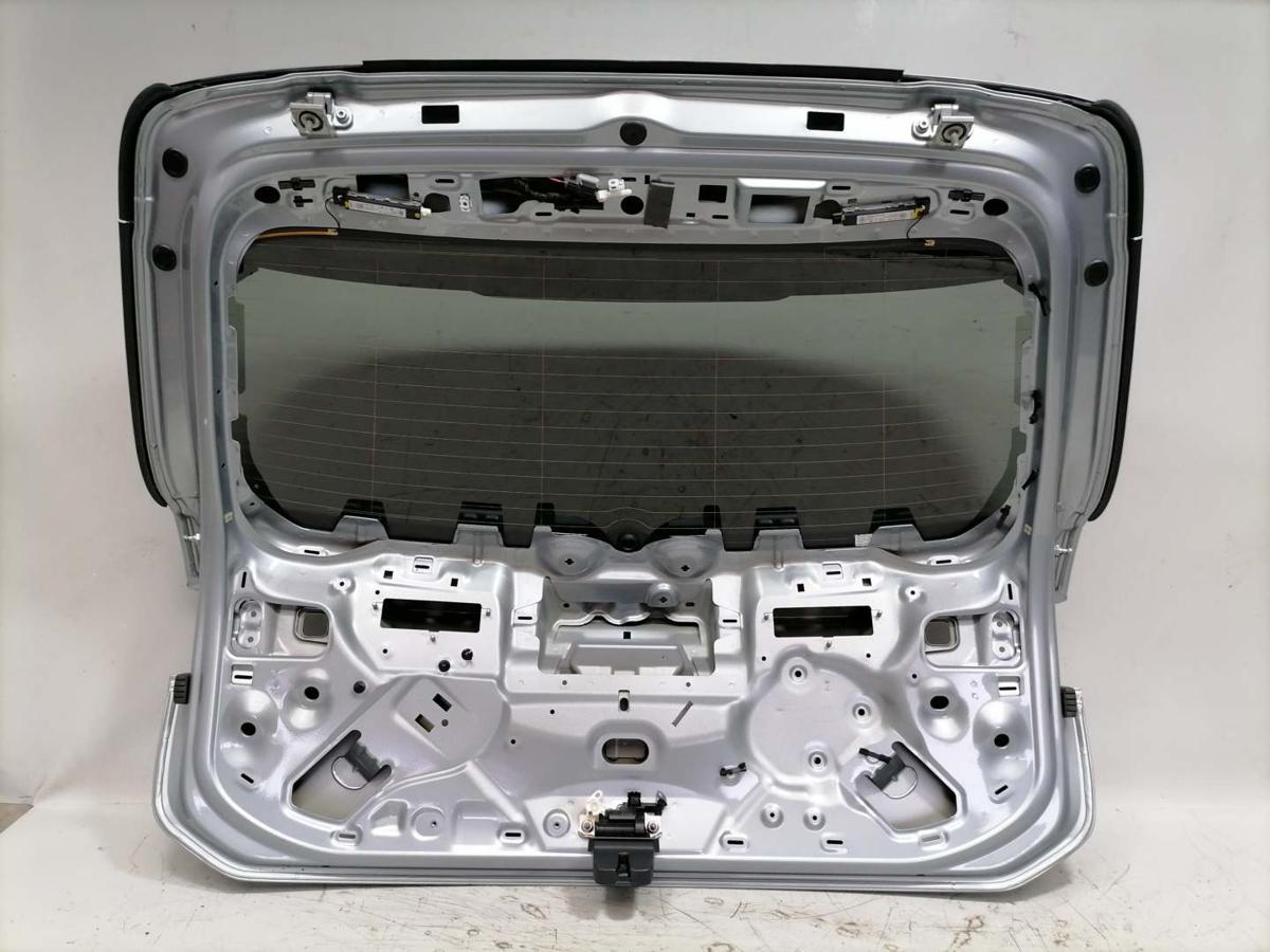 VW Passat B9 original Heckklappe mit Heckscheibe Kombi Variant LM7P Oyster Silver Bj.2024